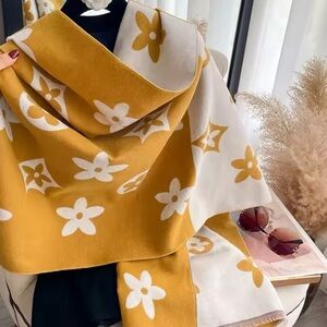 Pashmina Floral Patterned Scarf in Mustard and White